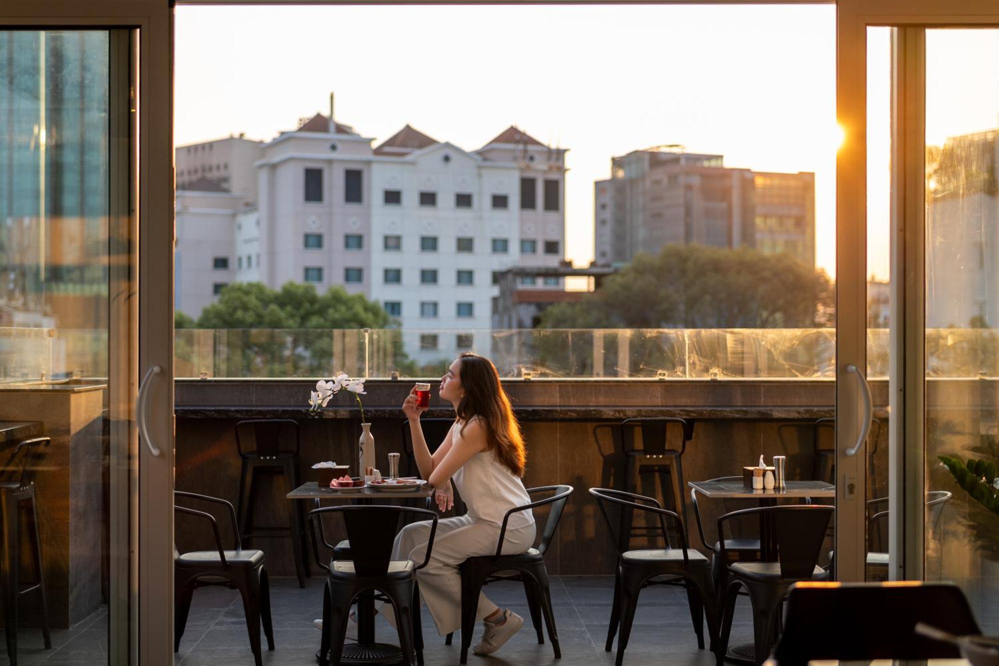 Hato Saigon Boutique Hotel & Rooftop Ho Chi Minh City Exterior photo